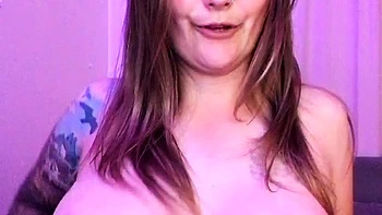 Leann, brunette amateur with huge tits solo