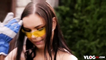 XXX VLog BTS: Sucking Big Cock & Ass Tease