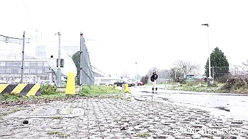 Wild Outdoor Pissing with Flexible Brunette GF Mini Mitzi