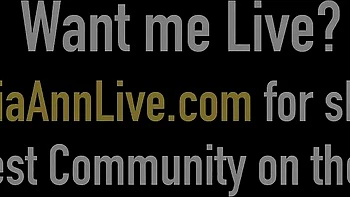 Busty Julia Ann Sucks Big Cock Live