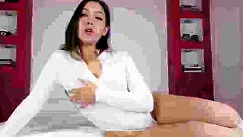 Goddess Yata Jerks Off for Tits