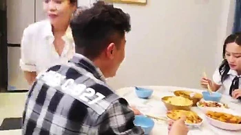 Chinese Amateur Blowjob and Doggy Missionary
