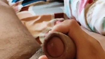 Indian Amateur Handjob Gets Crazy Fuck