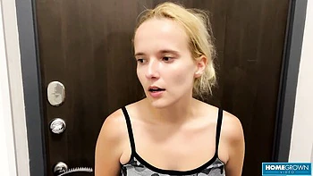 Sex hungry bedmate at homevideo scene