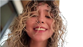 Ultra-babe Sucks My Dick Like A Chupa-chups