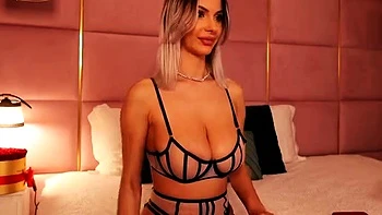 Big boobs milf masturbates with her dildo