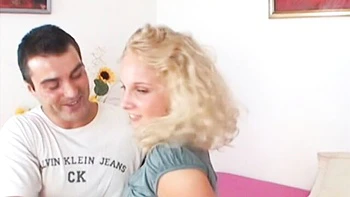 Aesthetic blonde Kissy nicely plays with her hungry wet crack