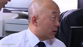 Nude Model Ntr Director Nagae Work New Cuckold Drama Ayaka Muto