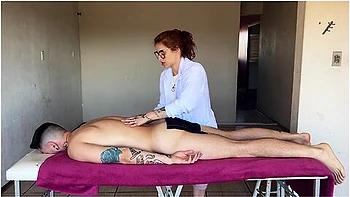 The Massage She Couldnt Control